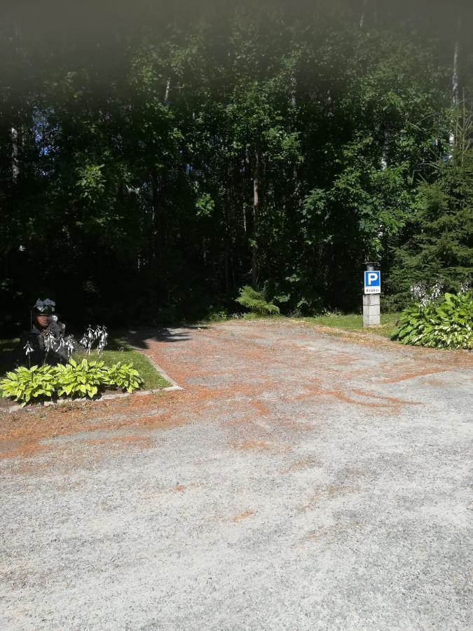 Appartamento Koskentien Kotimajoitus & Luxury Glamping Jämsä Esterno foto