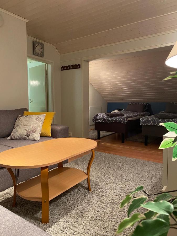 Appartamento Koskentien Kotimajoitus & Luxury Glamping Jämsä Esterno foto