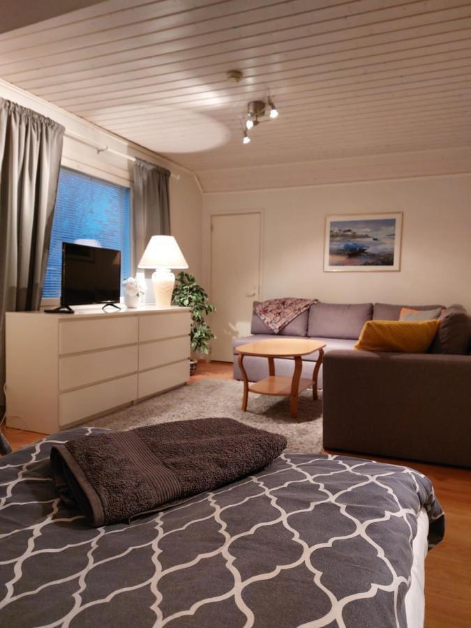 Appartamento Koskentien Kotimajoitus & Luxury Glamping Jämsä Esterno foto