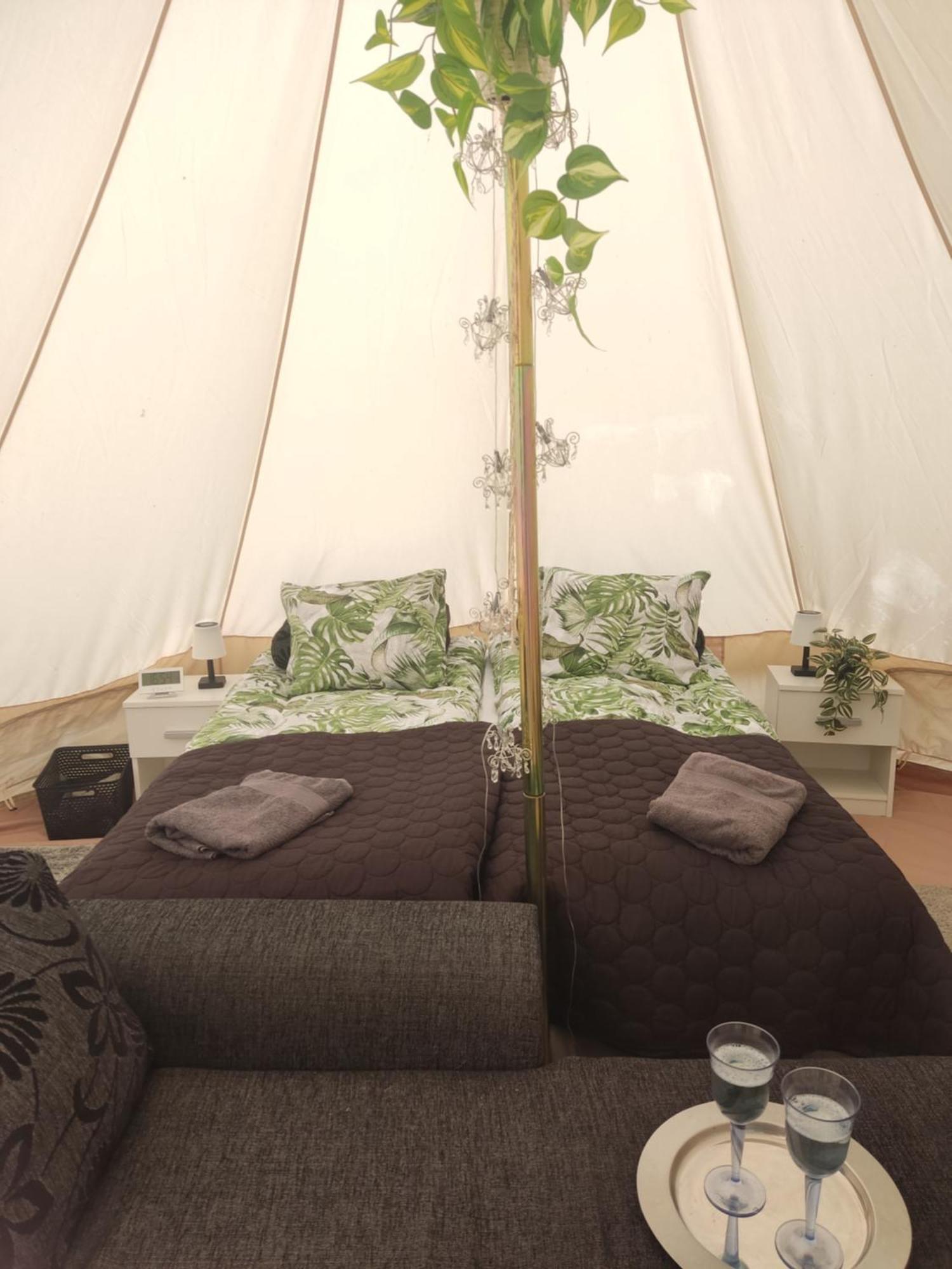 Appartamento Koskentien Kotimajoitus & Luxury Glamping Jämsä Esterno foto